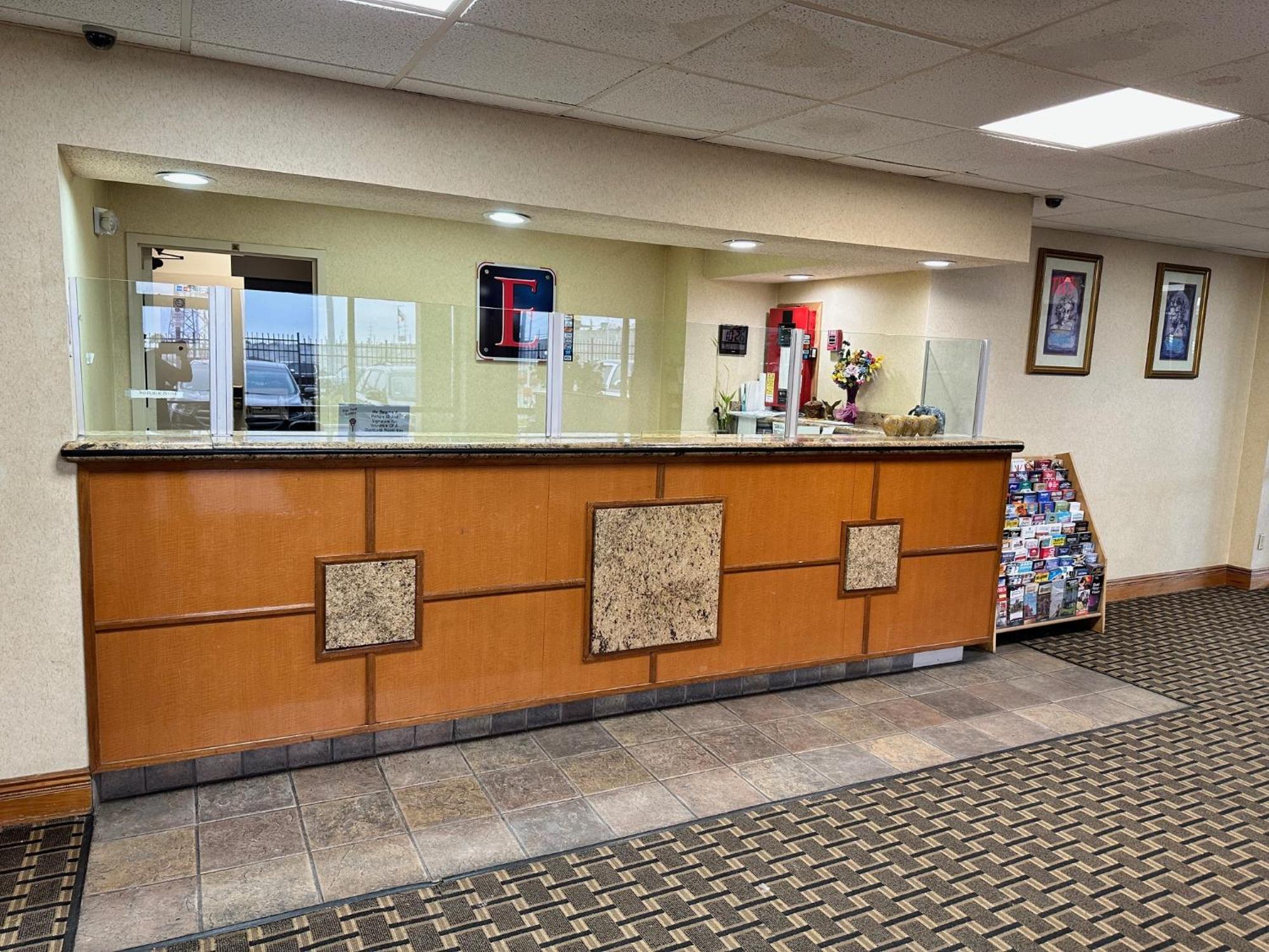 Executive Inn Dallas Eksteriør billede